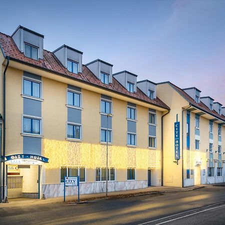 City Hotel Stockerau Extérieur photo