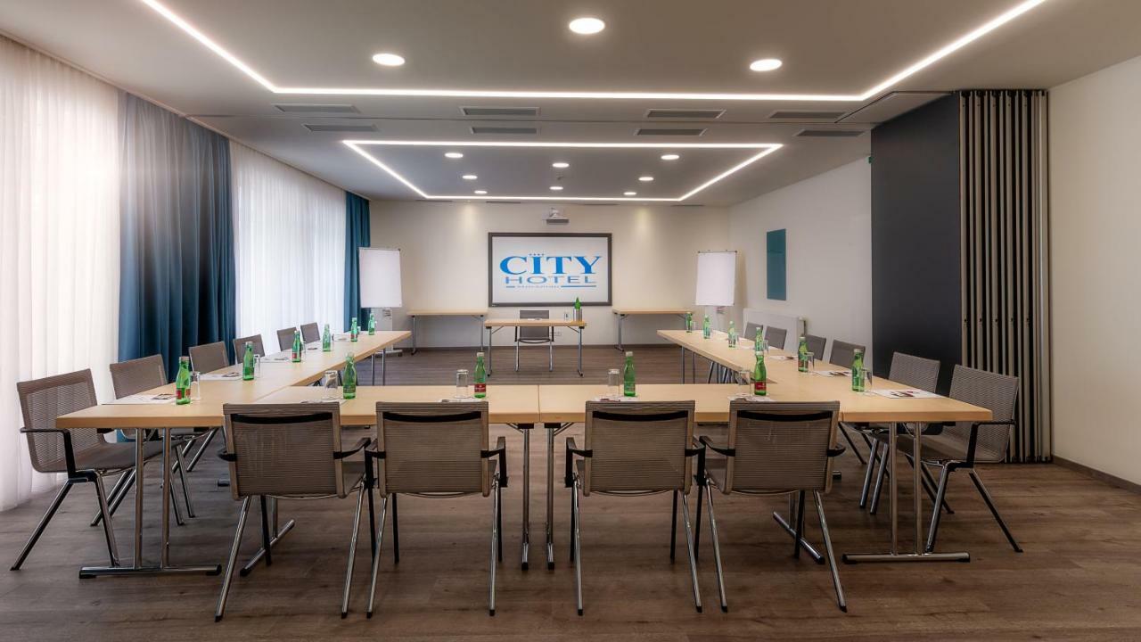 City Hotel Stockerau Extérieur photo