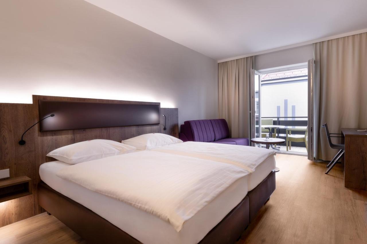 City Hotel Stockerau Extérieur photo