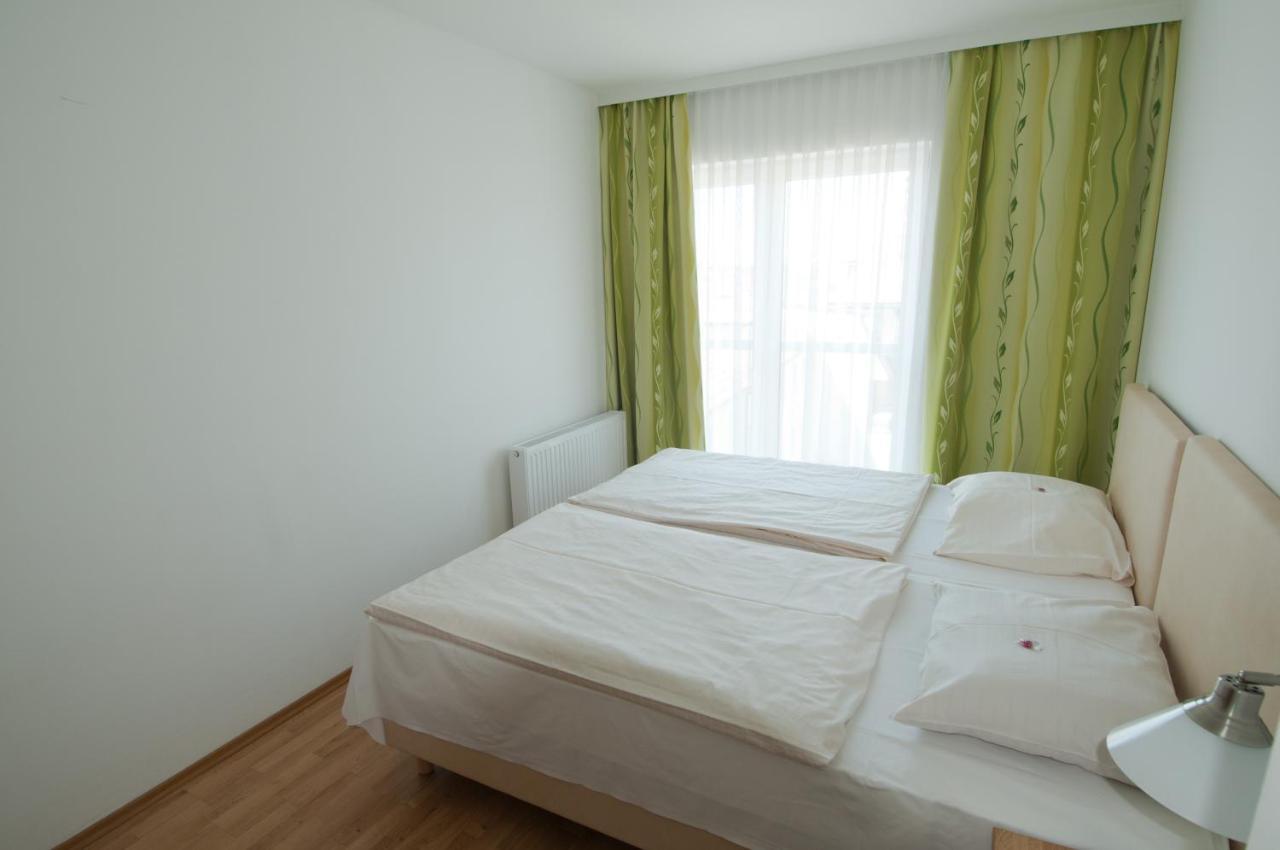 City Hotel Stockerau Extérieur photo